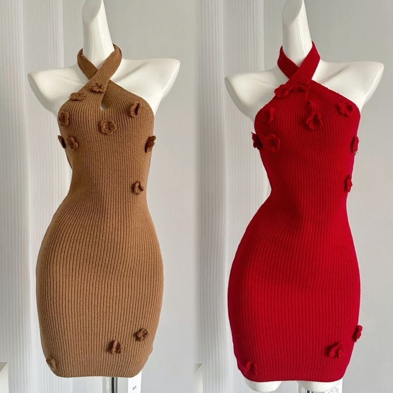 ‪London knit woollen two piece dress