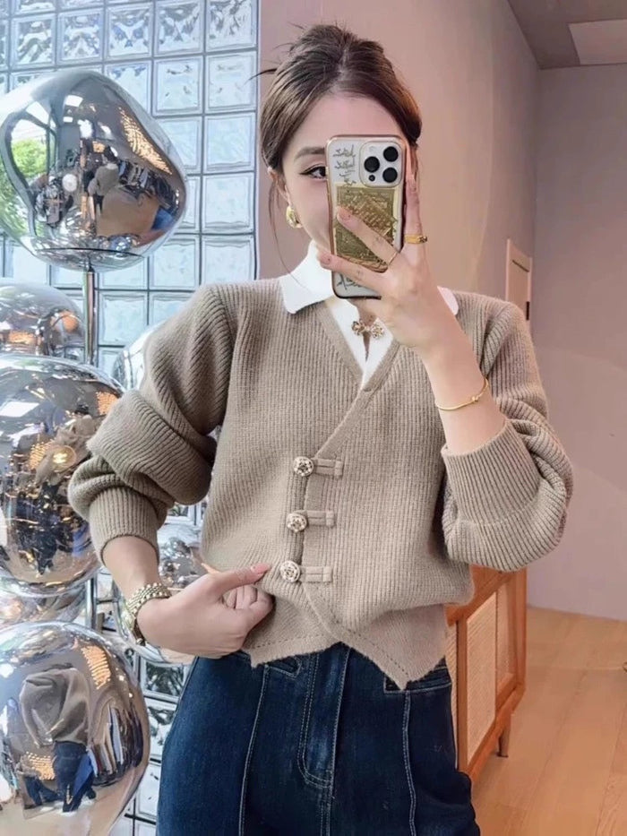 Mouse knit pullover