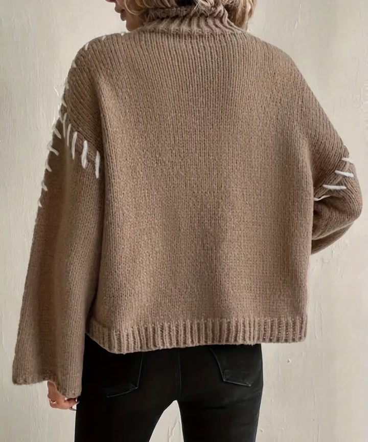 Hinge high neck pullover