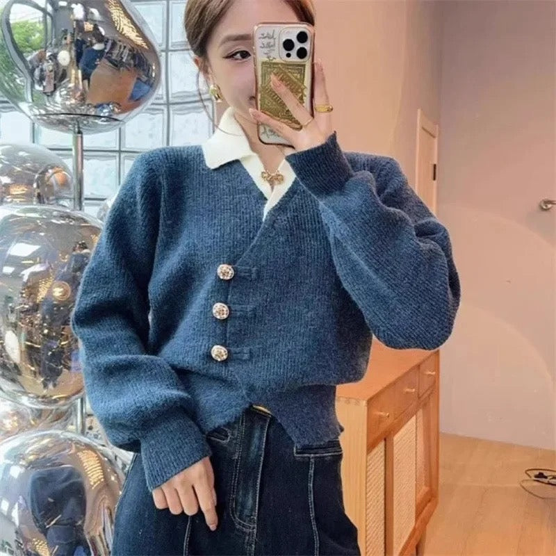 Mouse knit pullover