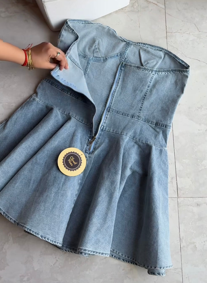 Entourage tube denim dress